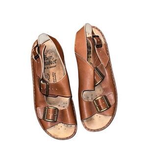 Finn Comfort Brown Leather Sandals with Buckles 41